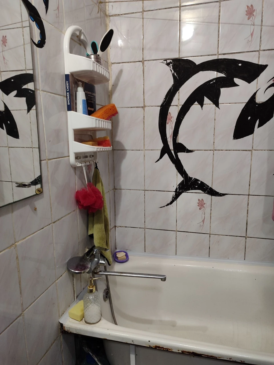 For Sale: 3-bedroom apartment on Cosmonauts Street