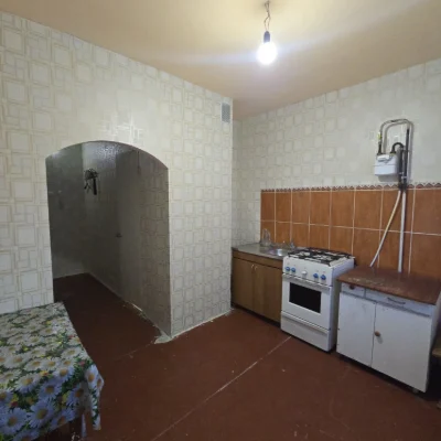 1-кімнатна квартира біля скверу на Співдружності, неподалік Ювілейна, Б