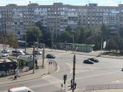 Продається 4-кімнатна квартира в центрі, біля пр. Миру — Дзержинський