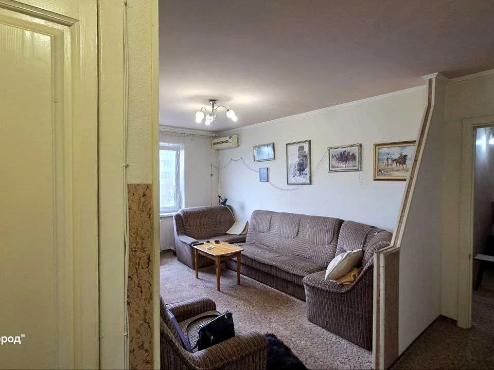 Apartment. Nikolay Svitalskogo Street, Krivoi Rog