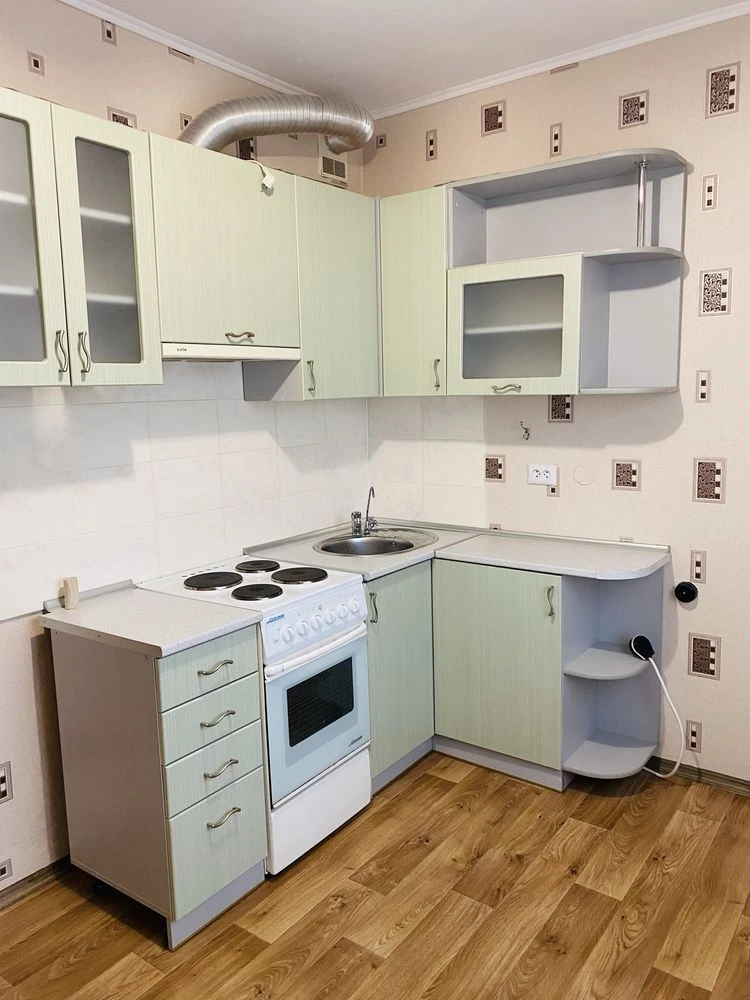 Продам- 1 кв. Карачуны- ул.Алмазная