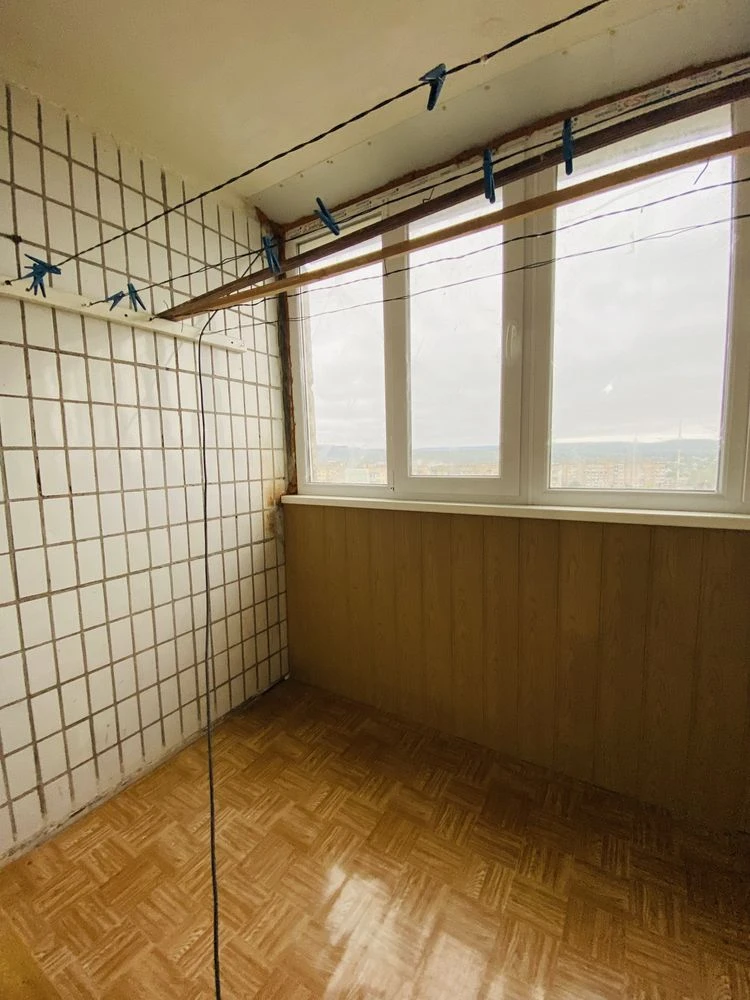 Продам- 1 кв. Карачуны- ул.Алмазная