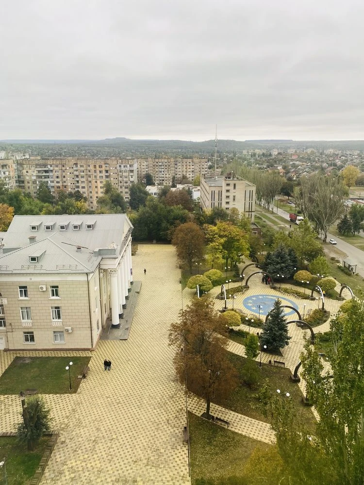 Продам- 1 кв. Карачуны- ул.Алмазная