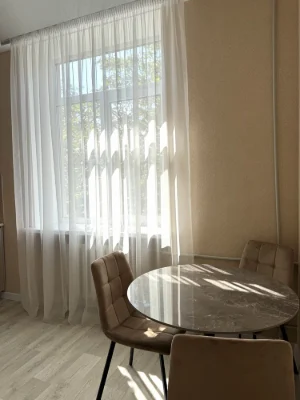 Продам 2х.ком.квартиру СТАЛИНКА,Ватутина,Универмаг,Свитанок
