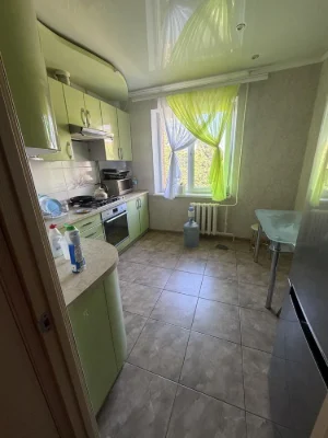 For Sale: Three-room apartment at 40 Oleksii Riznycenco Street