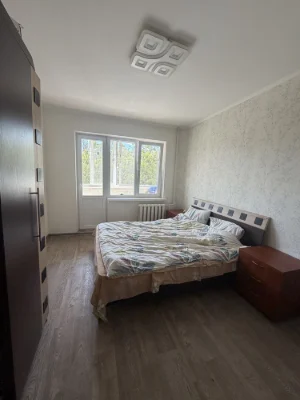 For Sale: Three-room apartment at 40 Oleksii Riznycenco Street