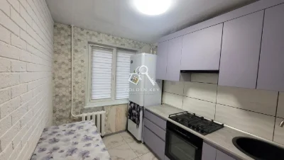 Продаж 3-кімнатної квартири на 4-Зарічному