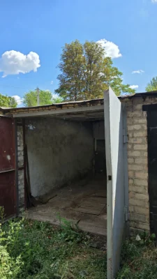 2-комнатная сталинка с гаражом, ул. Криворижсталь
