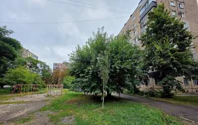 Продаётся 2-комнатная квартира на Восходе, по ул. Соборности