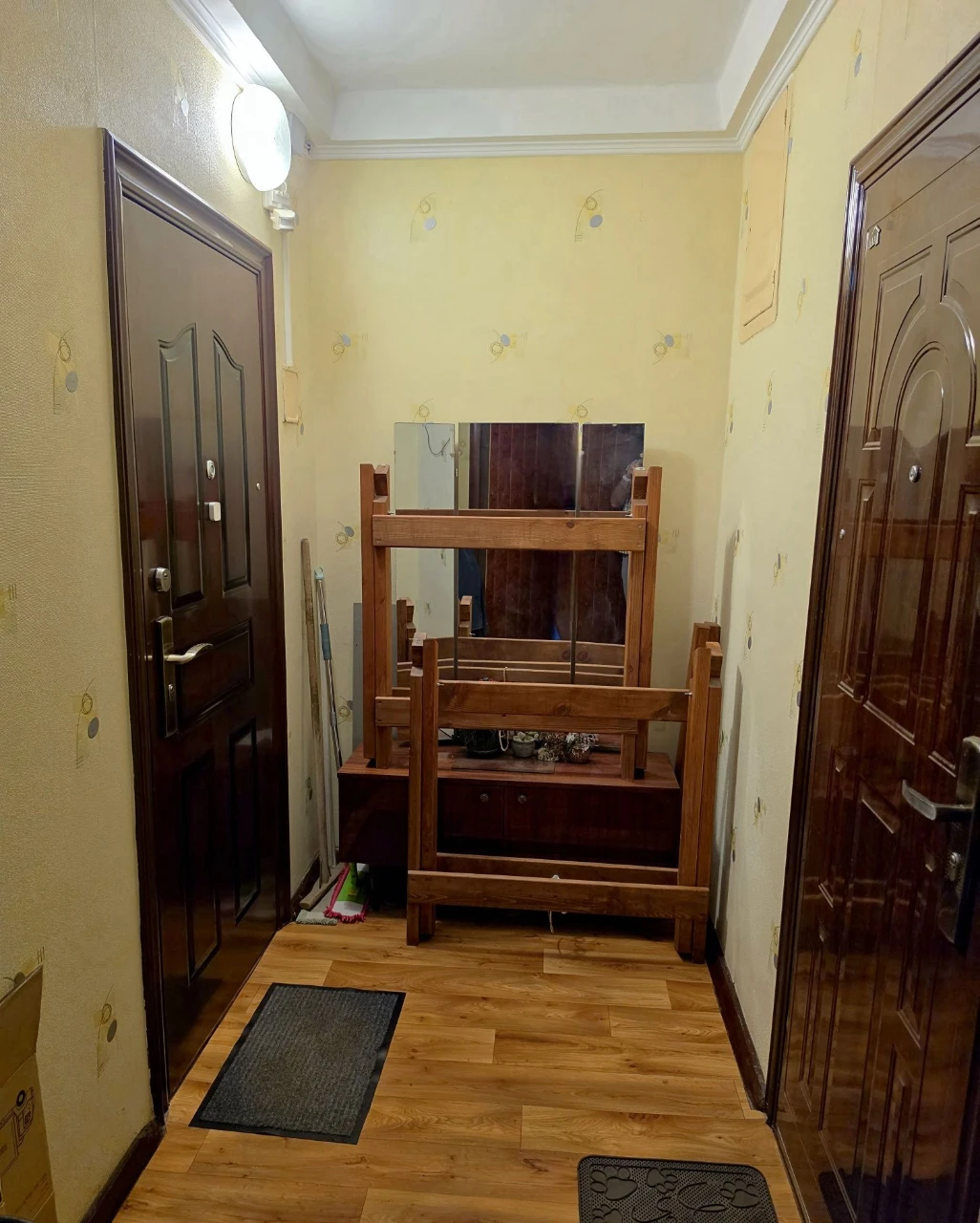 Продаётся 2-комнатная квартира на Восходе, по ул. Соборности
