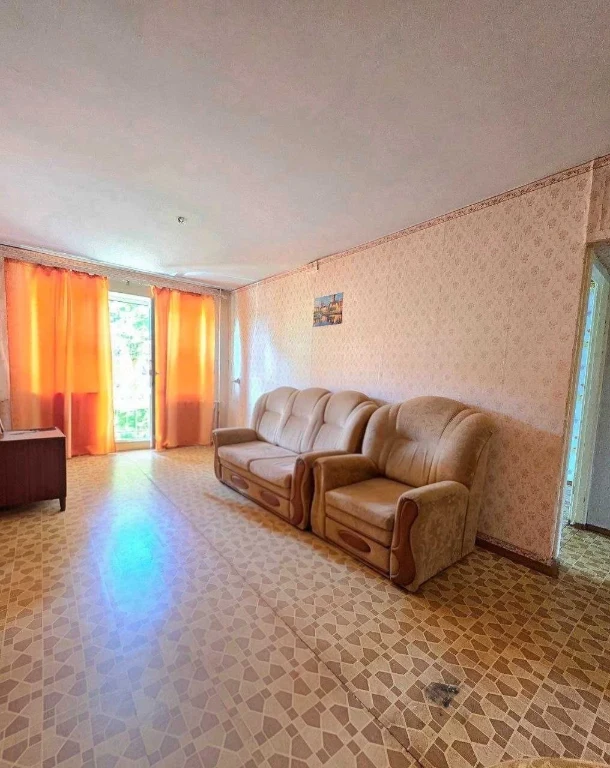 Sale of a 3-room apartment on Eduard Fuchs Street, 173 district