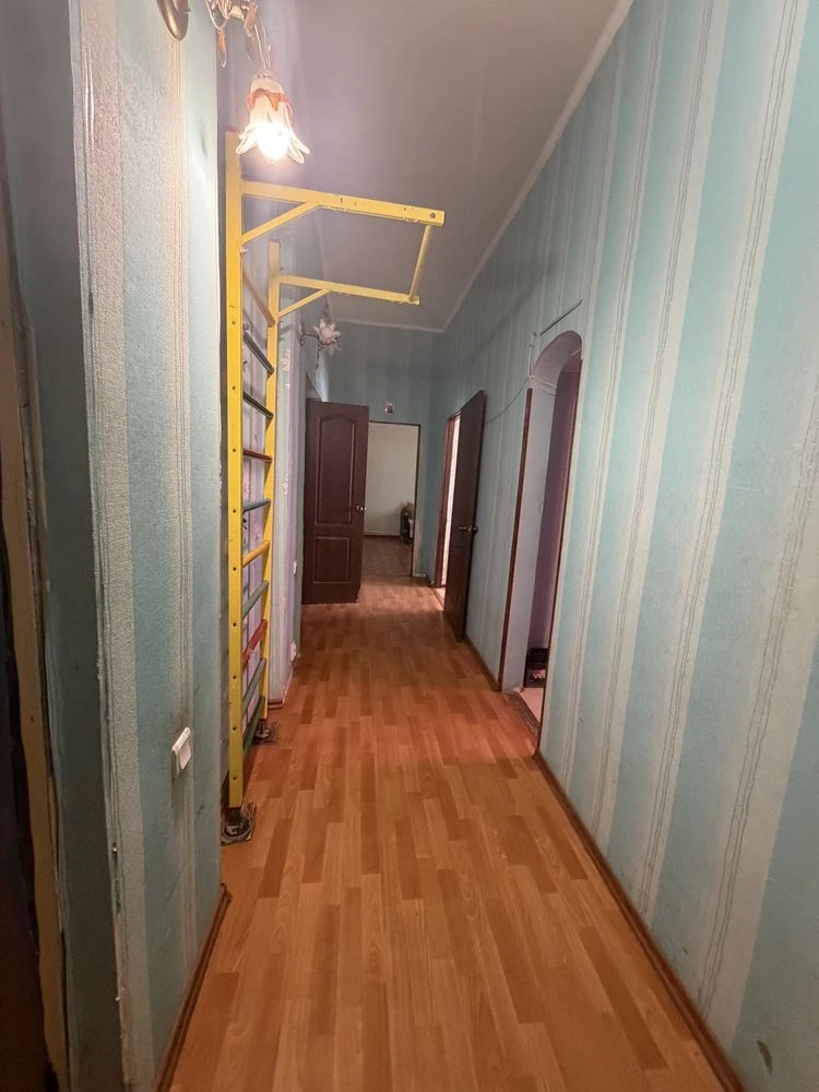 Продается 3-комнатная квартира в центральном районе