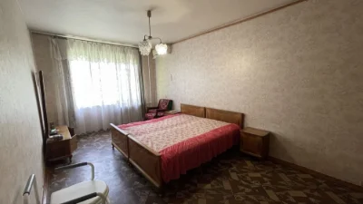 Продаж 3-кімнатної квартири вул. Генерала-Безручка, 22 ( Нед