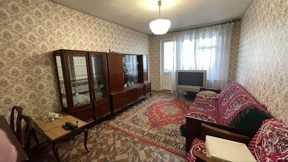 Продаж 3-кімнатної квартири вул. Генерала-Безручка, 22 ( Нед