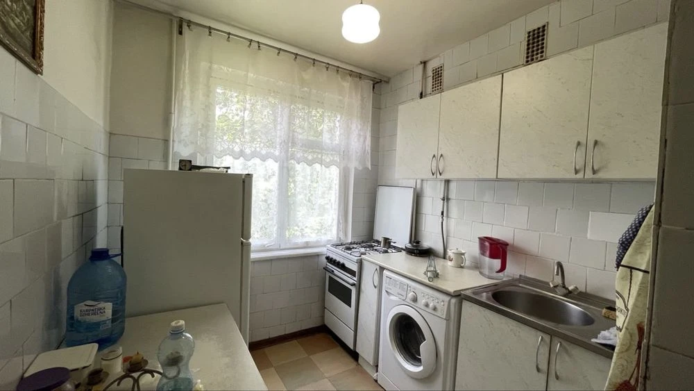 Продаж 3-кімнатної квартири вул. Генерала-Безручка, 22 ( Нед
