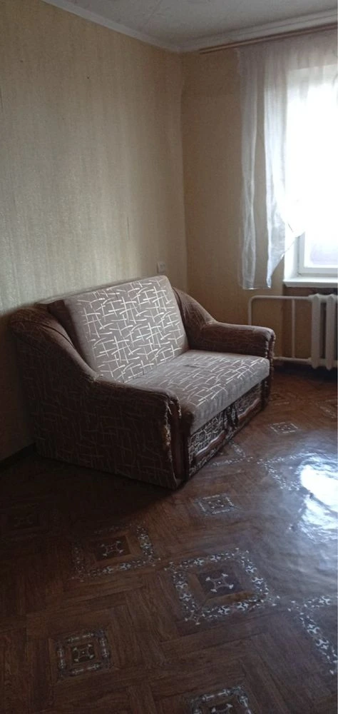 Продажа квартиры 2-й в 17-м районе.