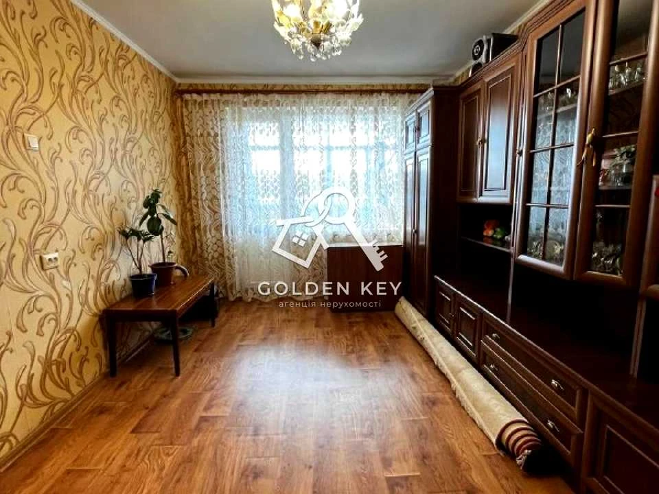 Квартира. Кривий Ріг, вулиця Федора Караманця (Ватутіна)