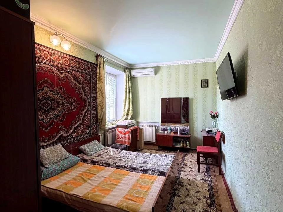 Apartment. Kryvyi Rih, Metalyrgiv Prospect