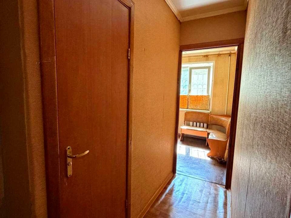 Apartment. Kryvyi Rih, Katerynivska Street (Manuylova)