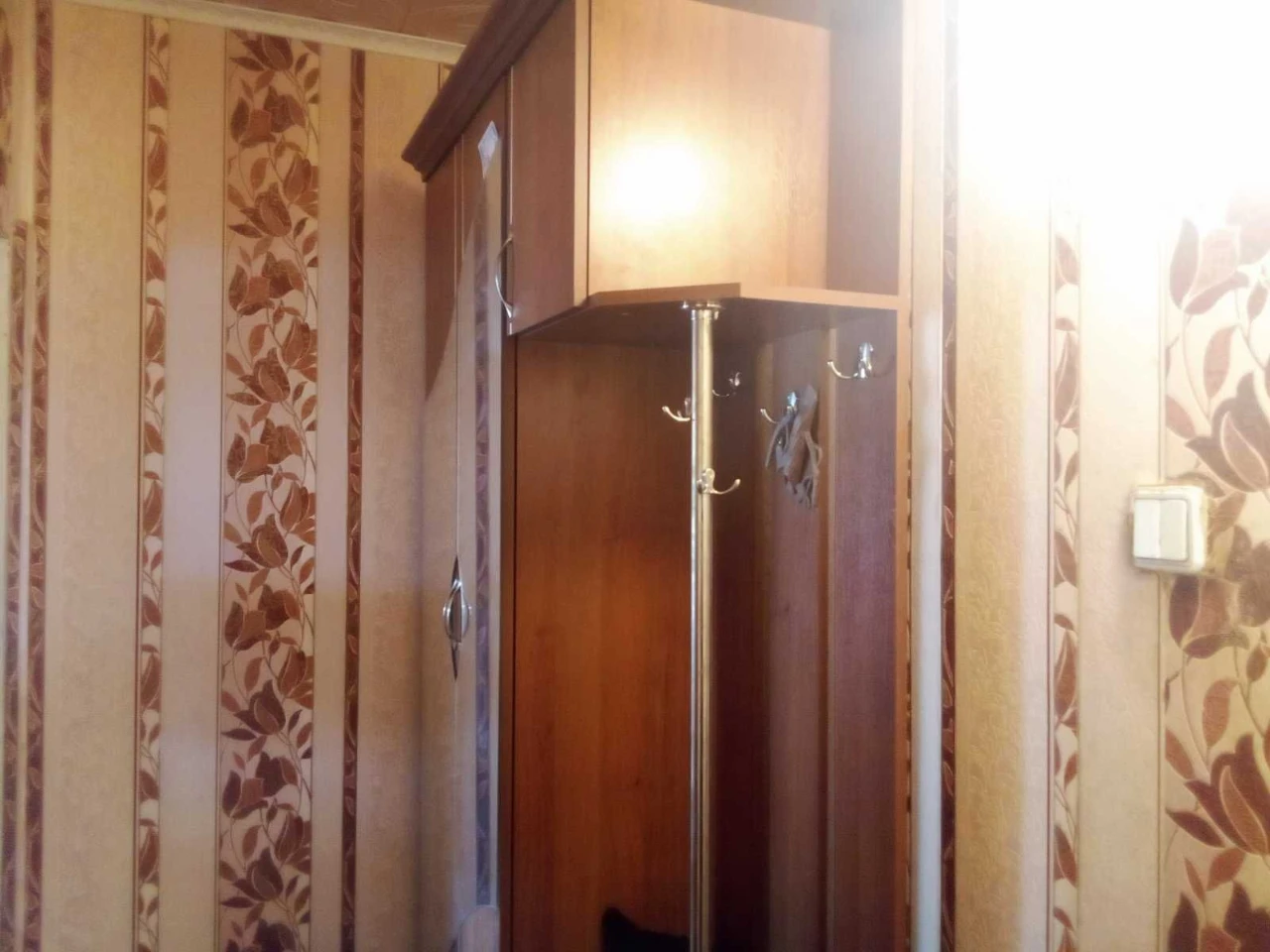 For Sale: 3-bedroom apartment in Kropyvnytskyi district, Krivoi