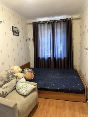 Продам квартиру в Кривому Розі, Автотехнікум, вулиця Єдуарда Фукса