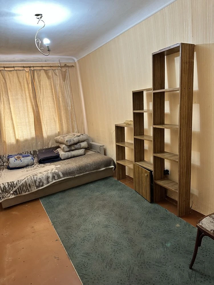 Продам квартиру в Кривому Розі, Автотехнікум, вулиця Єдуарда Фукса