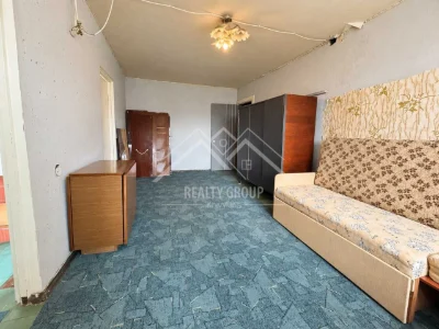 Sale of a 4-room apartment on Kostonavtyv – a good deal worth considering