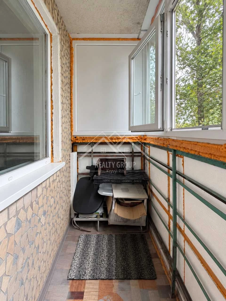 Sale of a 4-room apartment on Kostonavtyv – a good deal worth considering