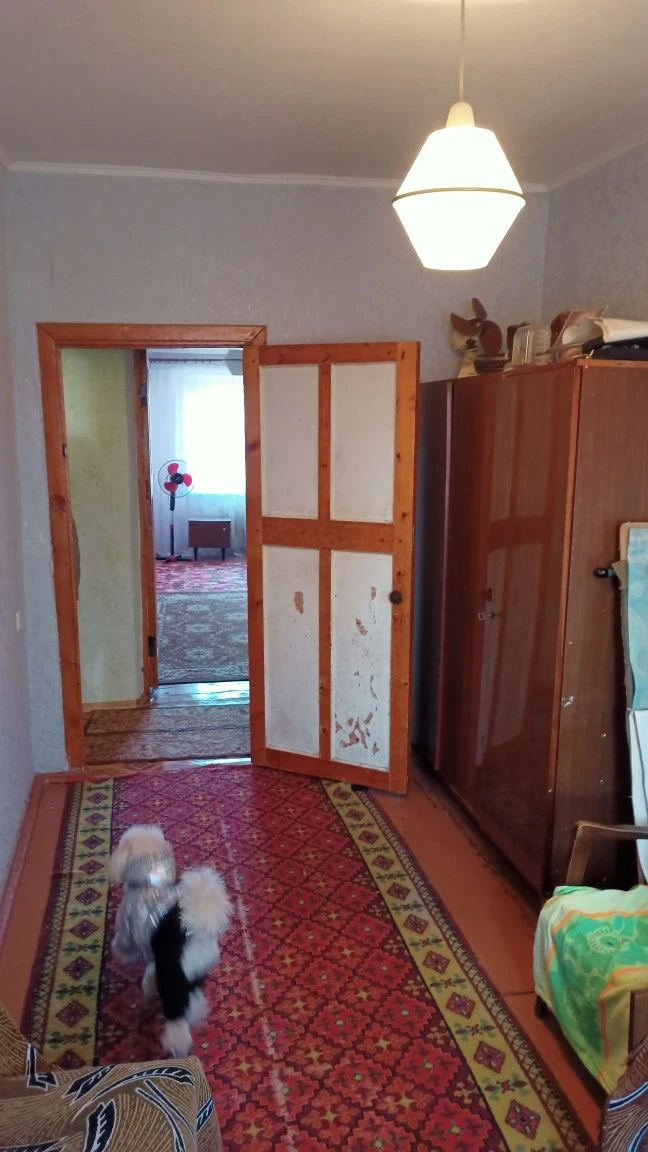Продається 3-кімнатна квартира з меблями в районі Товстого (17 квартал)