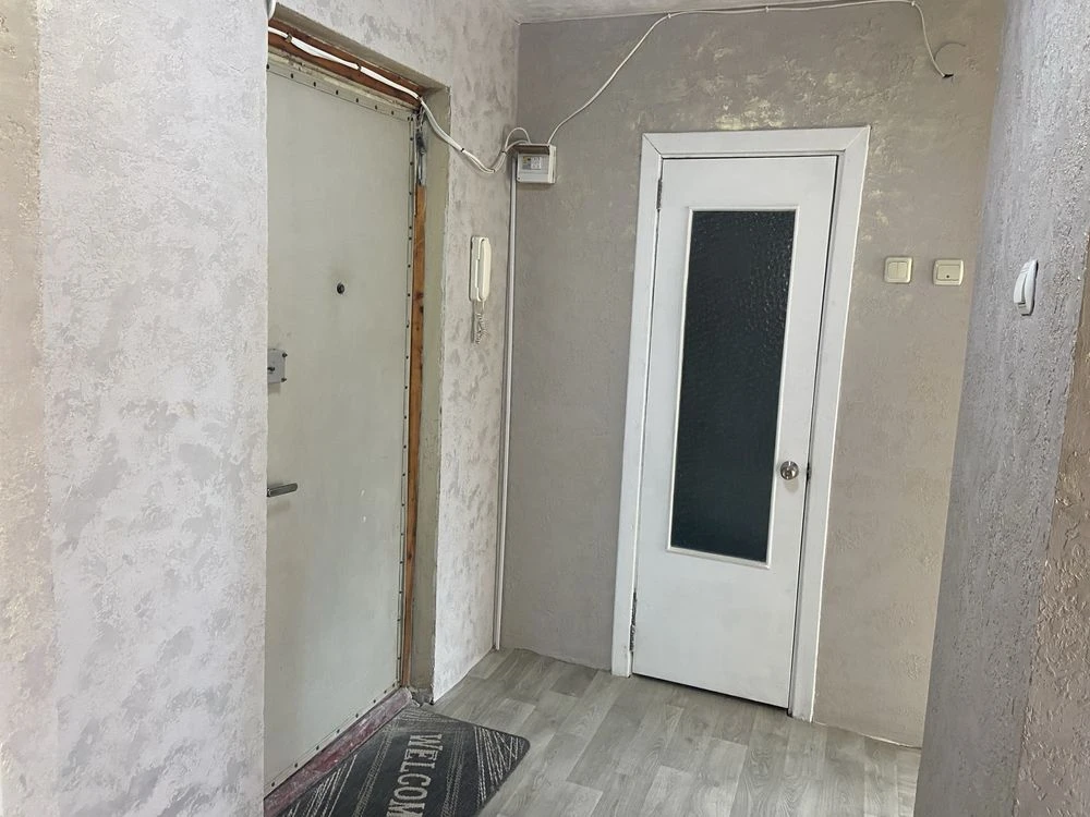 Продается 2-комнатная квартира в 5-м Заречном районе