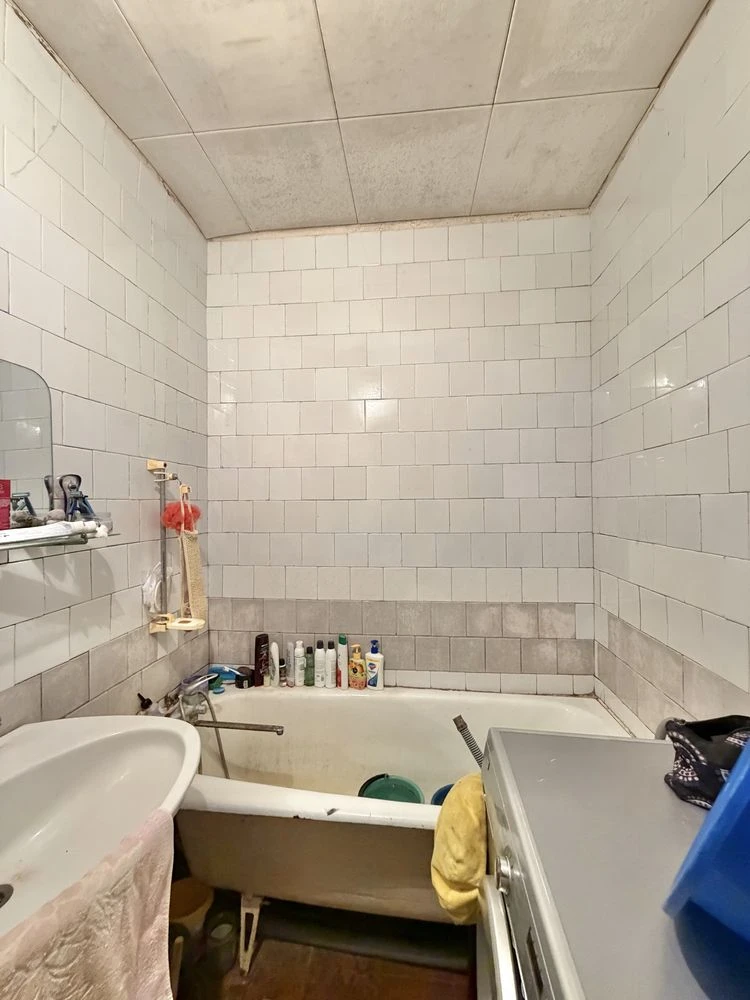 4 room apartment on Fedor Karamanets Street (Vatutina) in Uzhne district