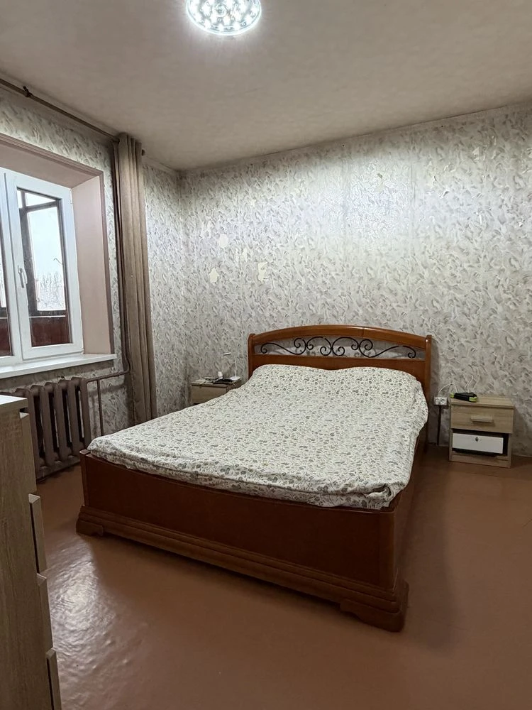 Продаю 3к квартиру, ул.В.Бызова (Якира)