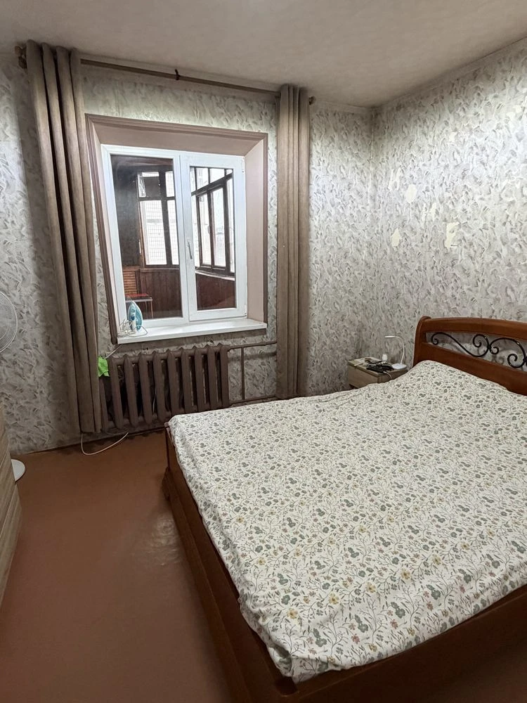 Продаю 3к квартиру, ул.В.Бызова (Якира)