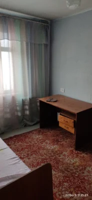 Продається 3 кімнатна квартира. Вулиця Чарівна. Тернівський район. Міська лікарня.