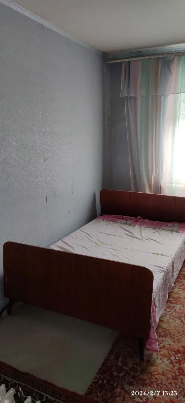Продається 3 кімнатна квартира. Вулиця Чарівна. Тернівський район. Міська лікарня.