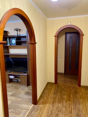 Продаж 3-кімнатної квартири (чешского типу) 5, Зарічний, недалеко от Бродвей