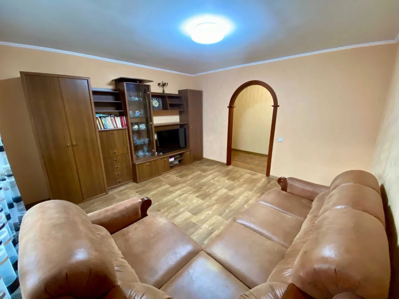 Продаж 3-кімнатної квартири (чешского типу) 5, Зарічний, недалеко от Бродвей
