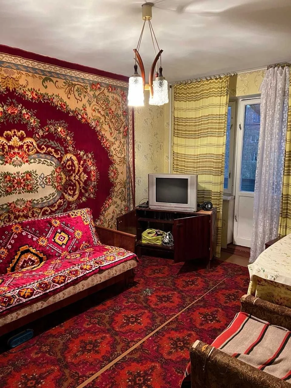 Three-bedroom apartment for sale