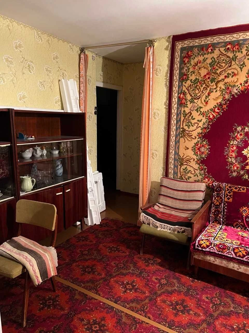 Three-bedroom apartment for sale