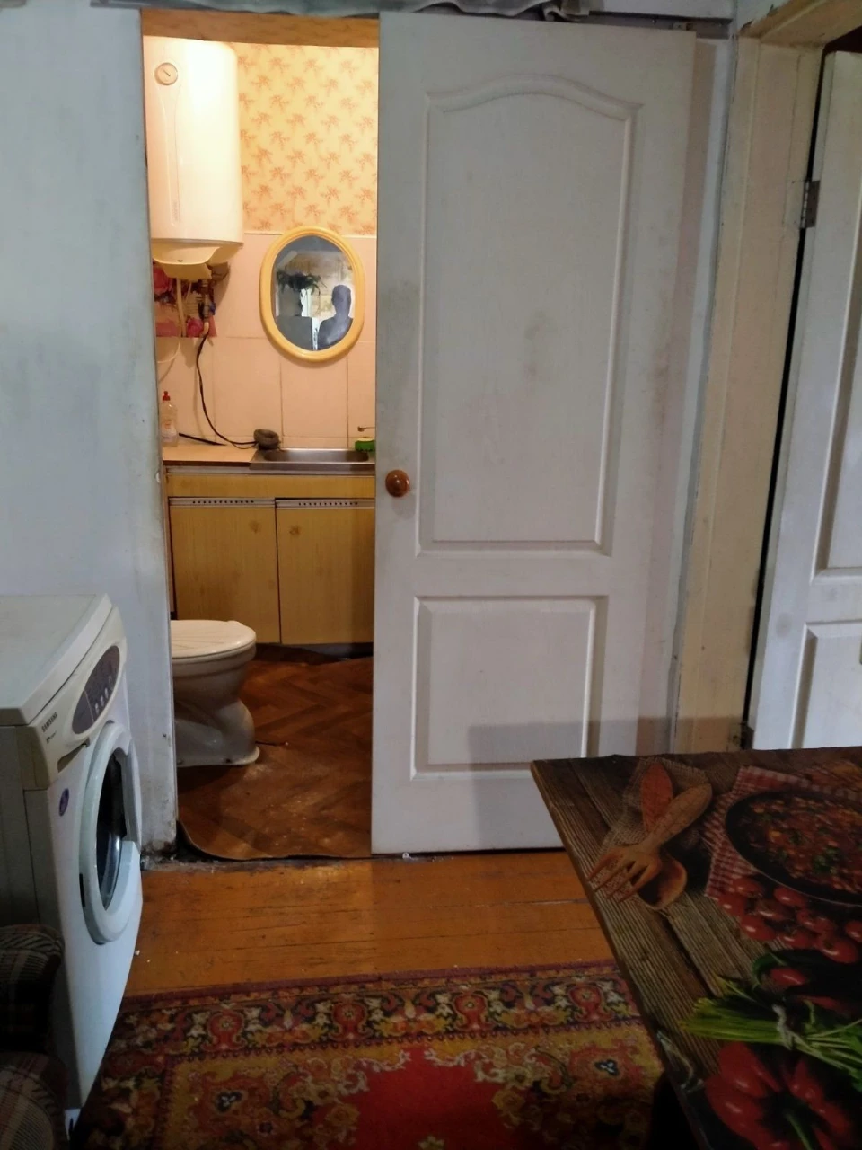 Продажа 1-комнатной квартиры с двором на Креси