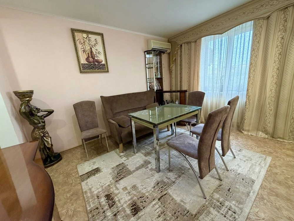 Продажа 5-комнатной квартиры в районе Кресу
