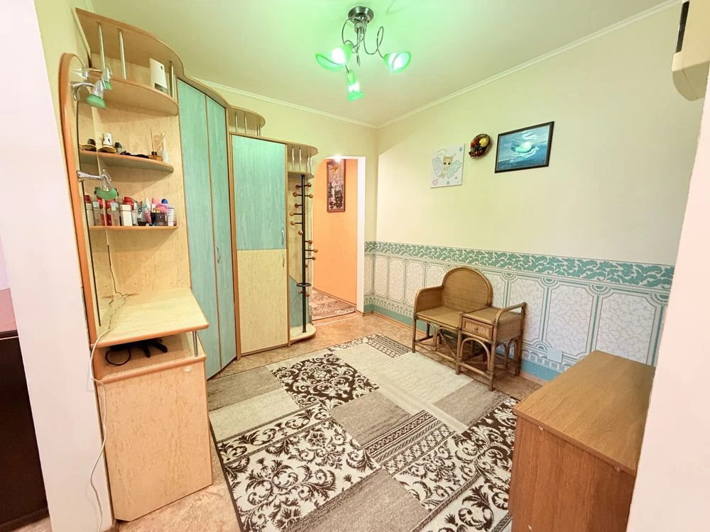 Продажа 5-комнатной квартиры в районе Кресу