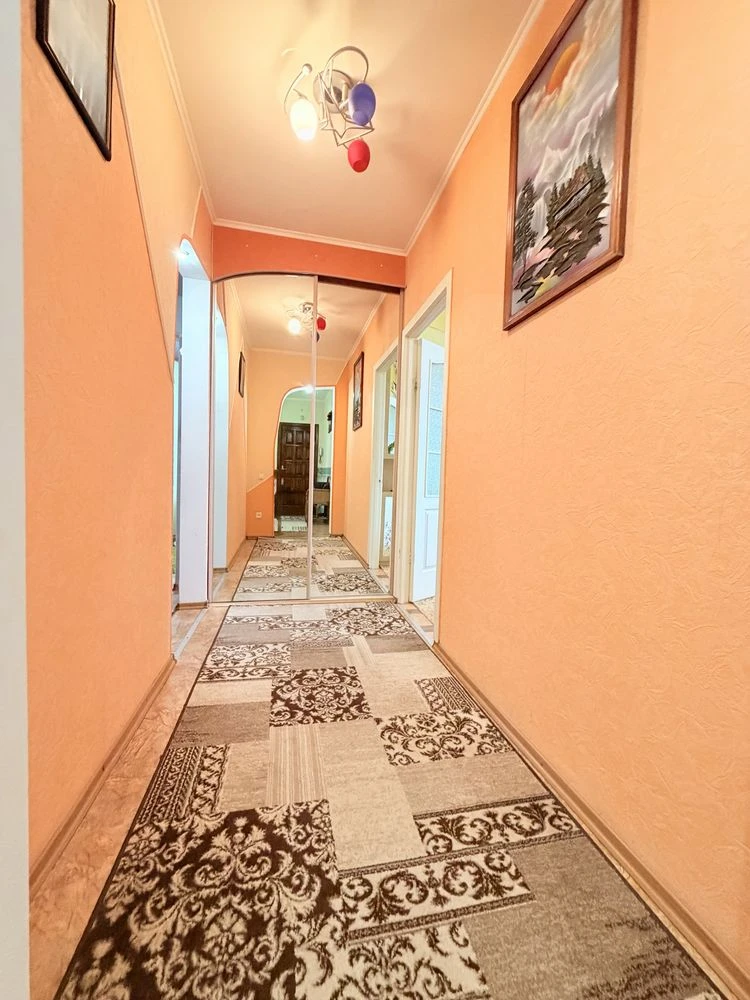 Продажа 5-комнатной квартиры в районе Кресу