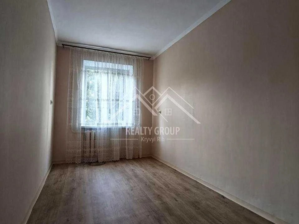 Apartment. Kryvyi Rih, Orzhonikidze Street