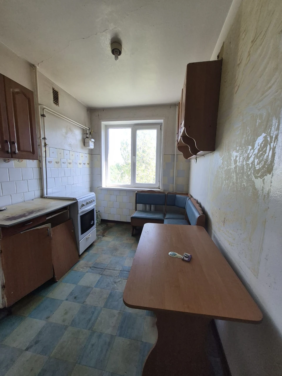 Продам 2х комн квартира 6/9 у. Днепровское шосе, 64 Ласточка
