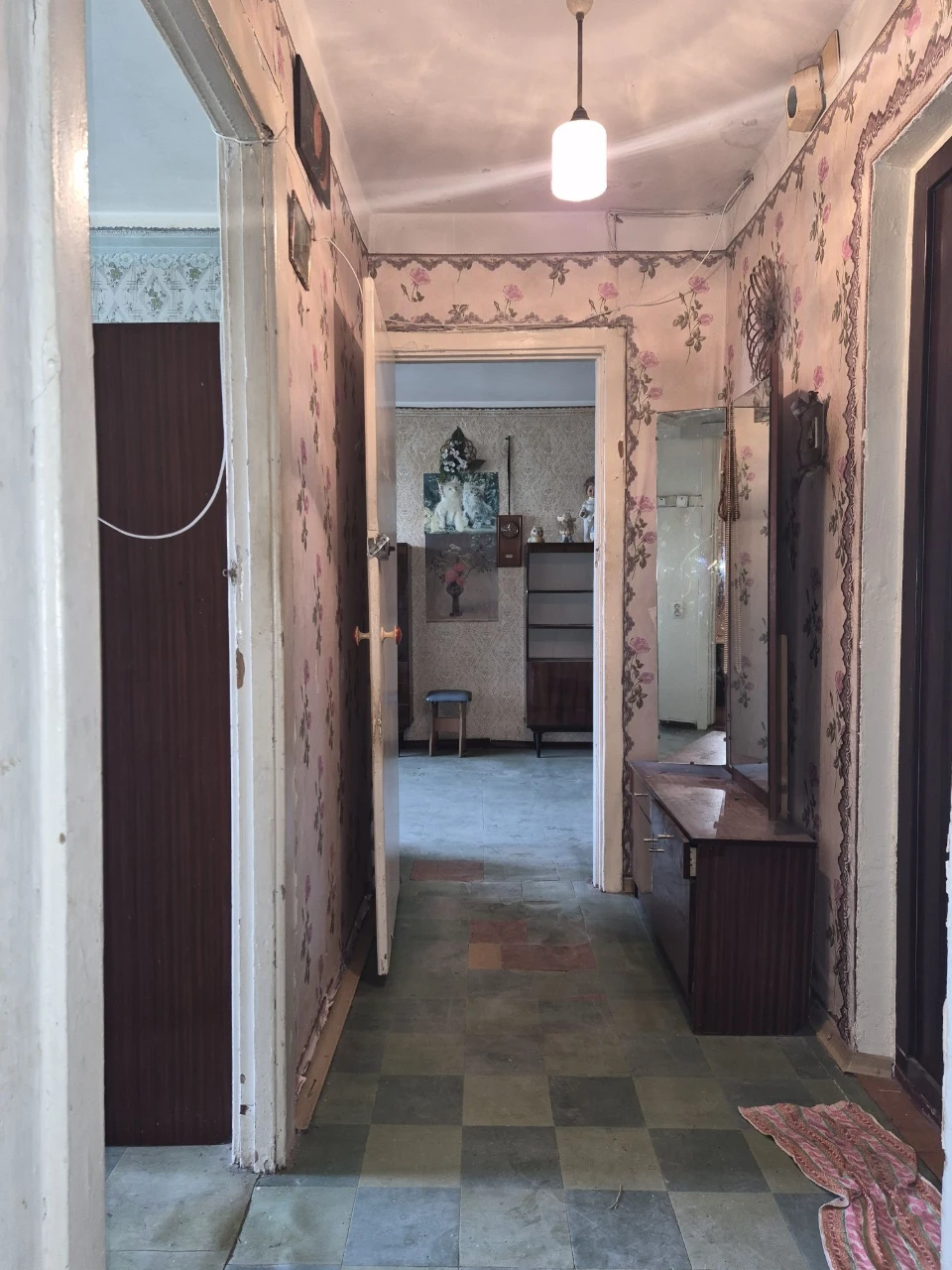 Продам 2х комн квартира 6/9 у. Днепровское шосе, 64 Ласточка