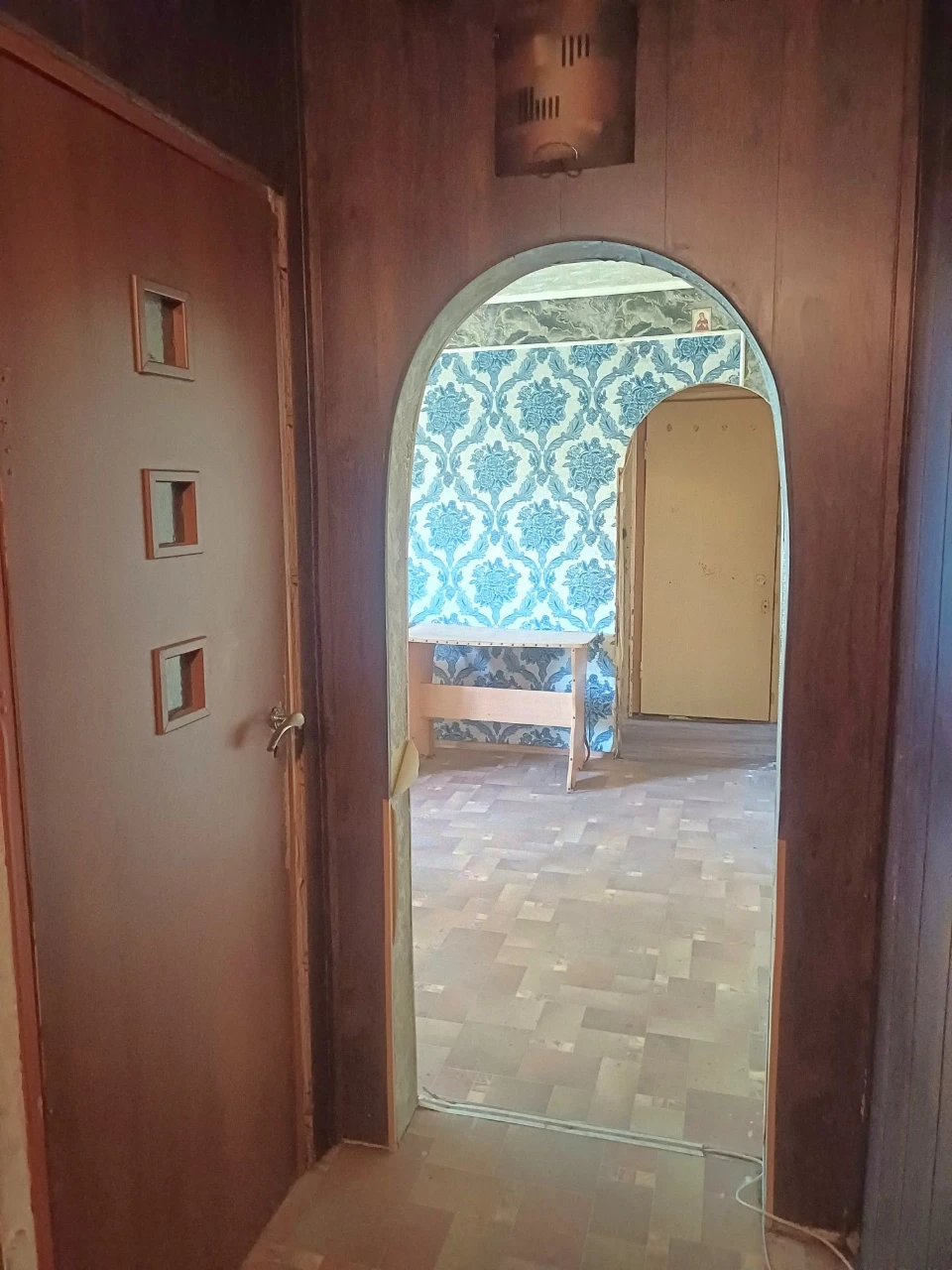 3-room apartment on Kolachevsky, Excellent layout! All rooms