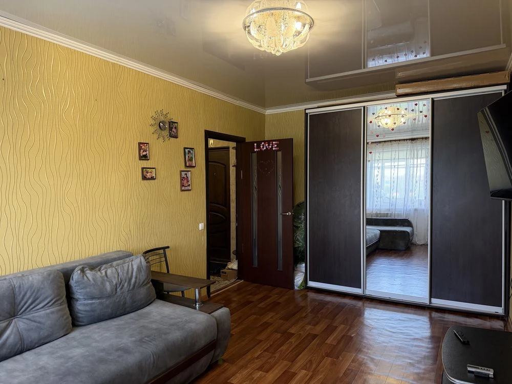 Продаж 2-кімнатній квартири за адресою: Східний-3, вулиця Лісового, 33.