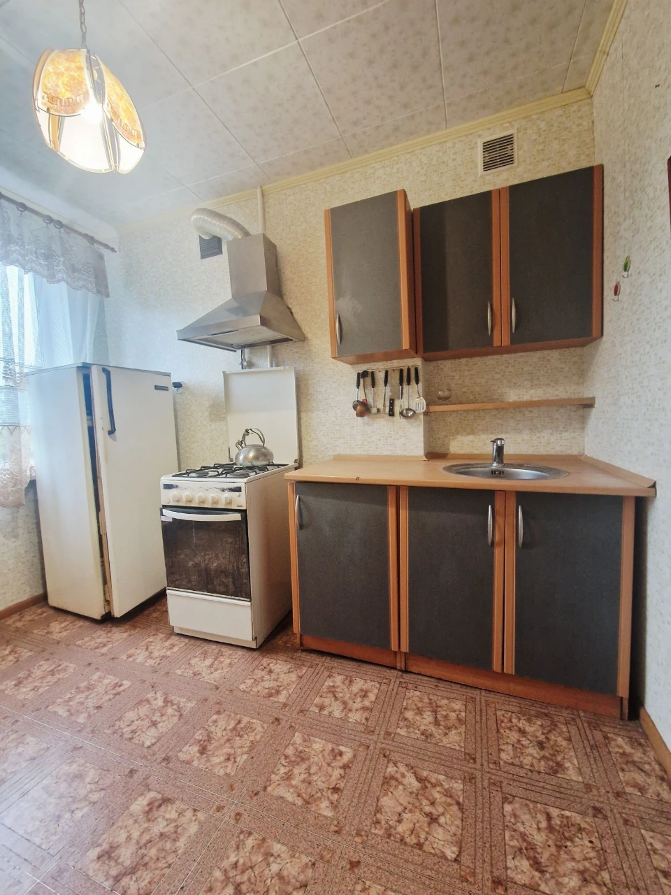 Продаж 3-кімнатній квартири в районі Автотехнікум!