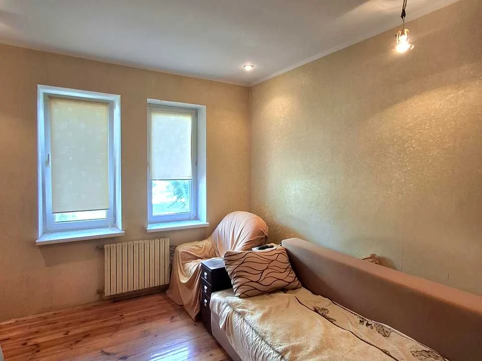 Apartment. Kryvyi Rih, Parkova St.